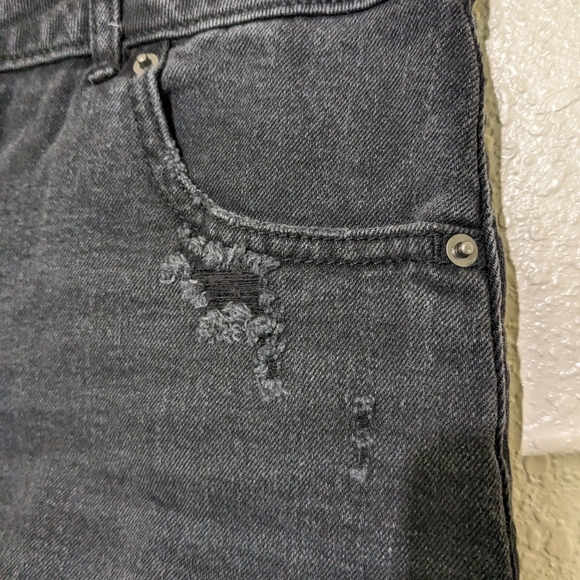 Distressed black acid wash denim mini skirt in size 10 - Picture 5 of 9